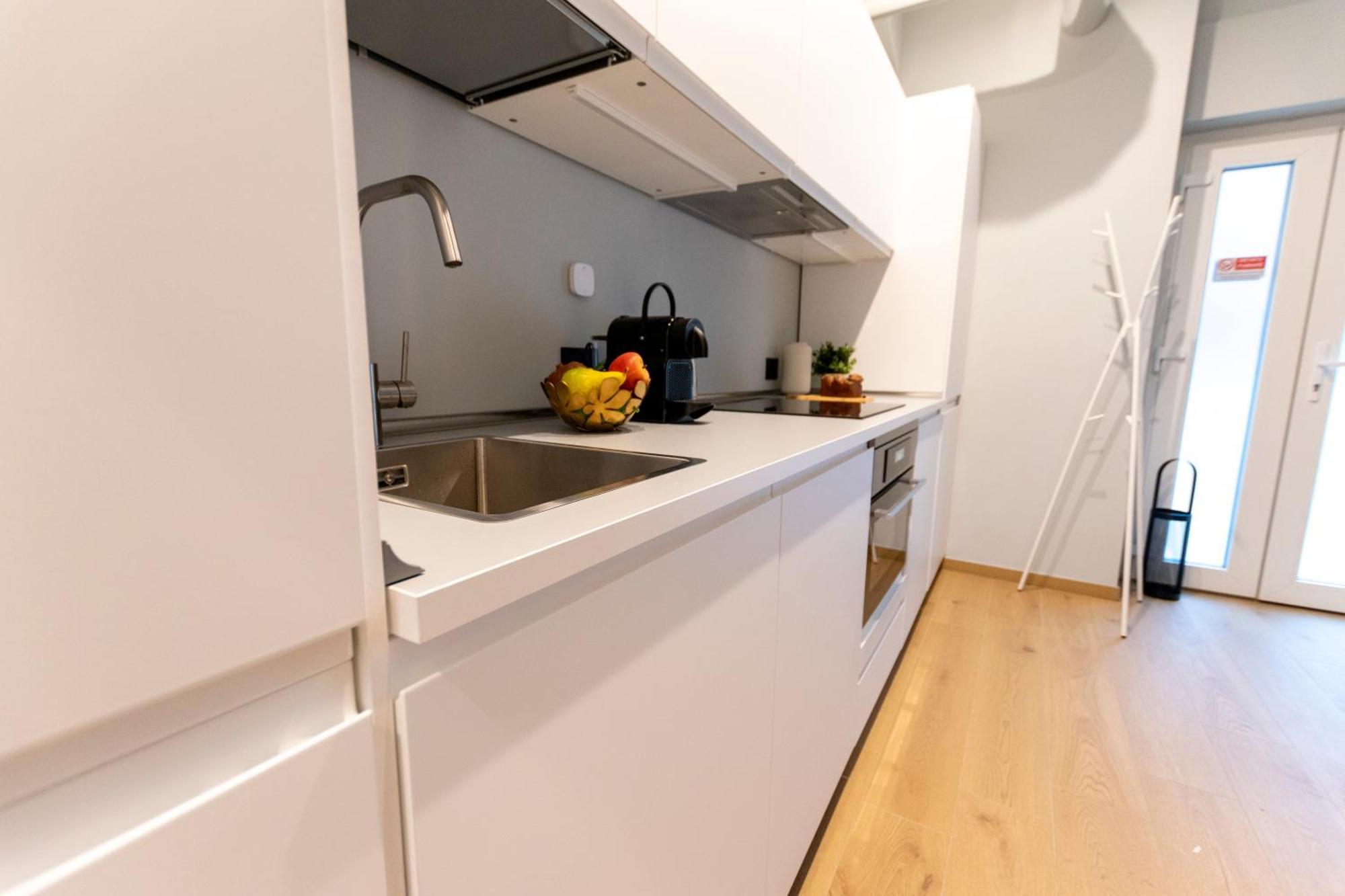 דירות מילאנו Ihost Luxury -Private Parking- Plana 4 מראה חיצוני תמונה
