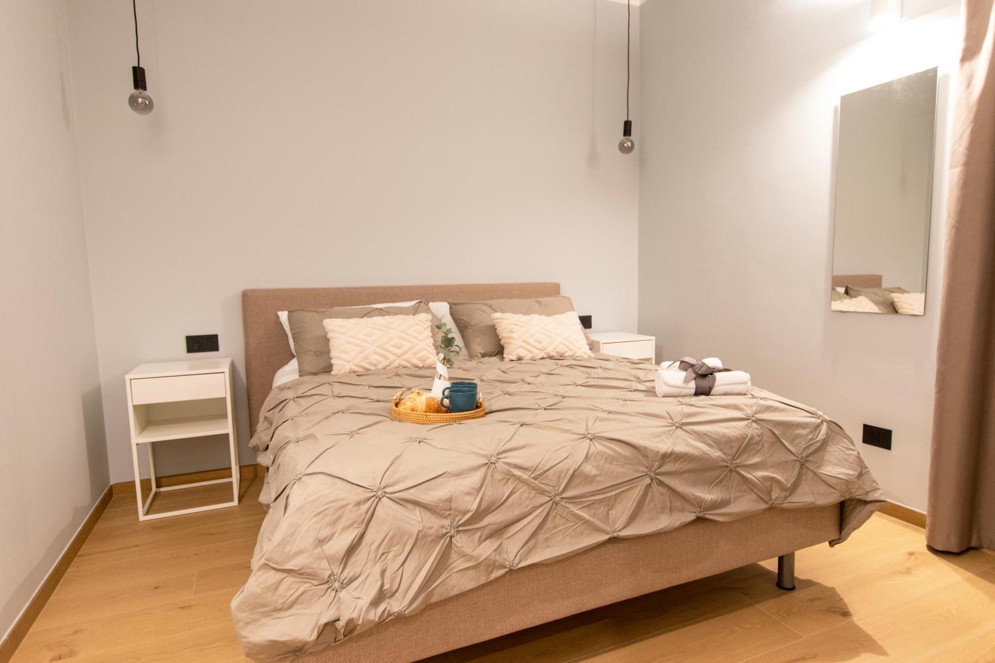דירות מילאנו Ihost Luxury -Private Parking- Plana 4 מראה חיצוני תמונה